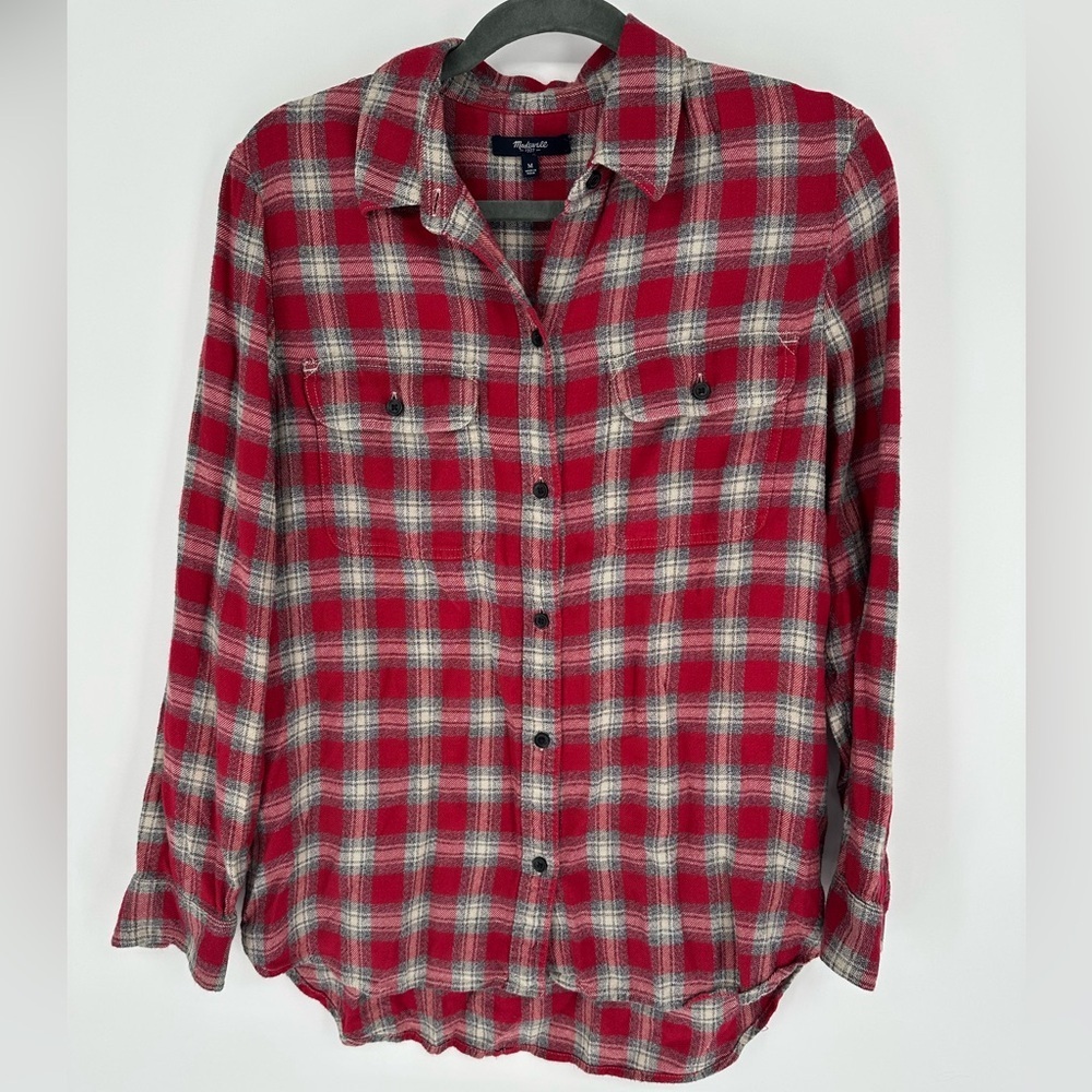Madewell Ex-Boyfriend Fairfax Plaid Medium Red Flannel Shirt Hi-Low Lightweight
